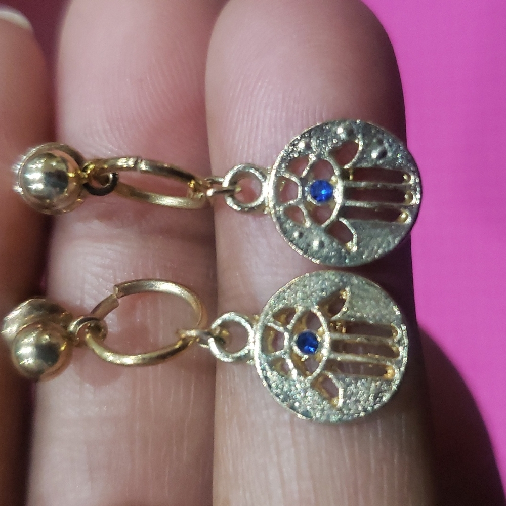VINTAGE EARINGS